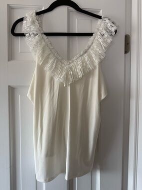 Brea Canyon Ivory Ruffle Lace Trim Sleeveless Top Women’s Size Large
